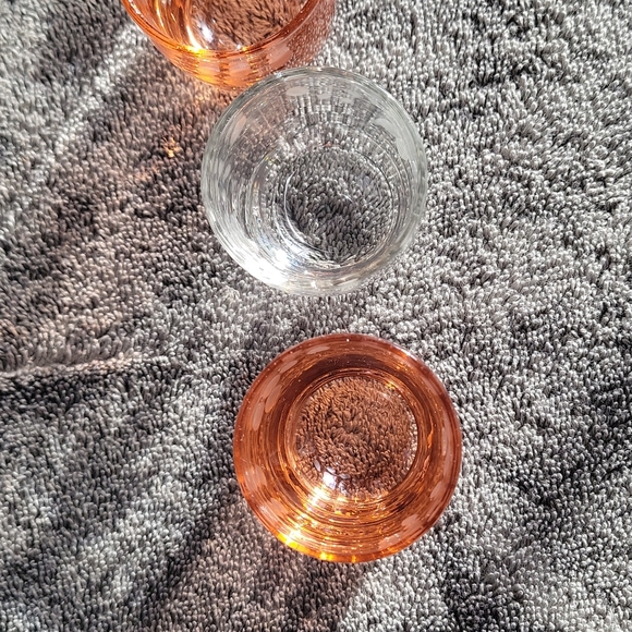 Vintage Set of 4 Etched Shot Glasses!!! - Picture 4 of 8